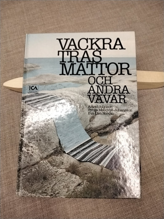 Vackra trasmattor och andra vävar