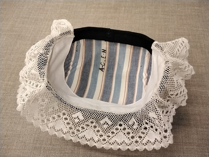 Bindemössa Skedevidräkten